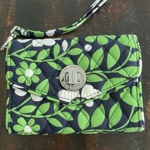 Vera Bradley Wallet Lucky You Pattern